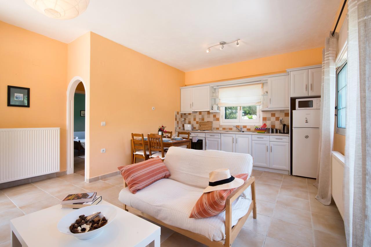 Elias Appartments Longos  Ngoại thất bức ảnh
